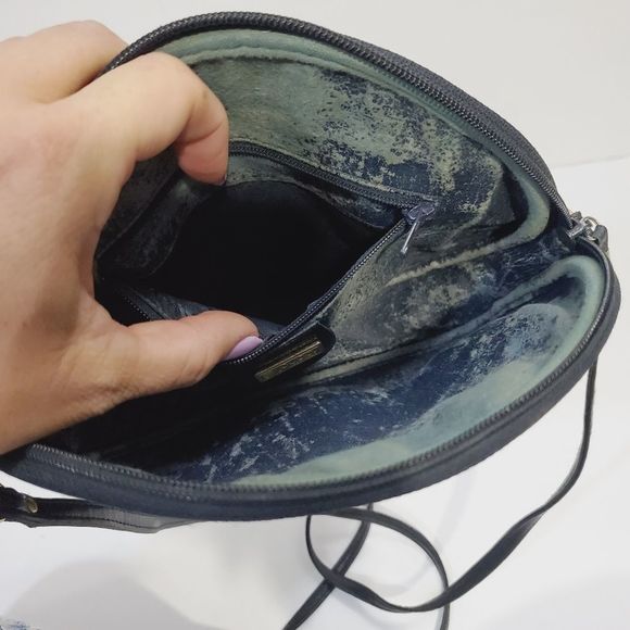 Gucci Authentic Vintage GG monogram PVC leather crossbody pouch bag - Picture 16 of 16